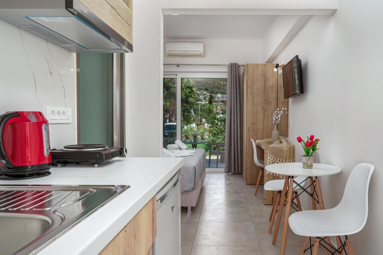 Antonis Apartments Kalamaki  Ngoại thất bức ảnh