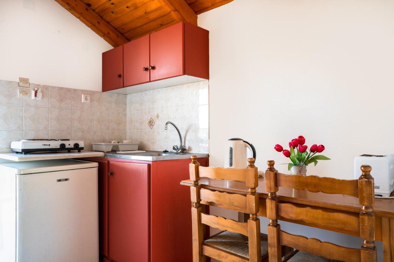 Antonis Apartments Kalamaki  Ngoại thất bức ảnh